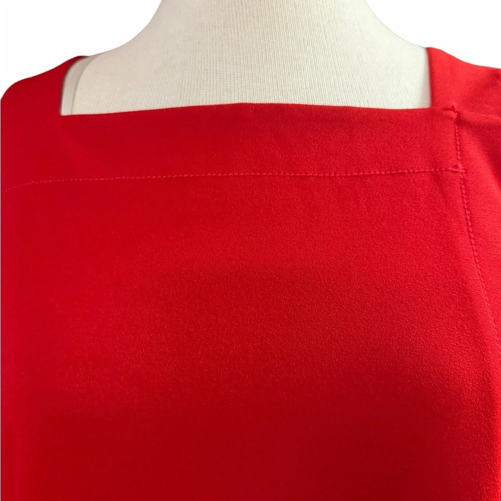 Ann Taylor Red Square Neck Tank Top – Size Medium